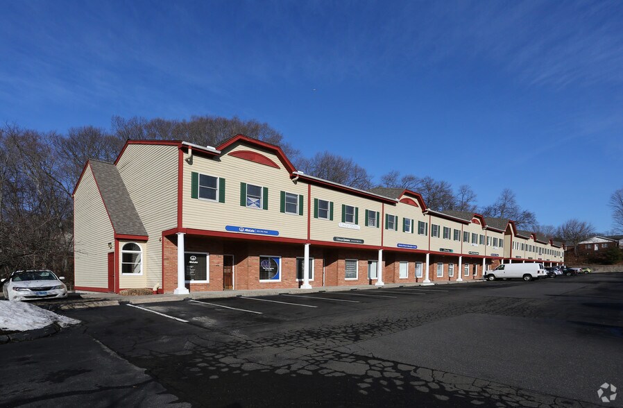 329 Main St, Wallingford, CT 06492