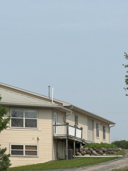 W1734 North St, Green Lake, WI for sale - Building Photo - Image 2 of 3