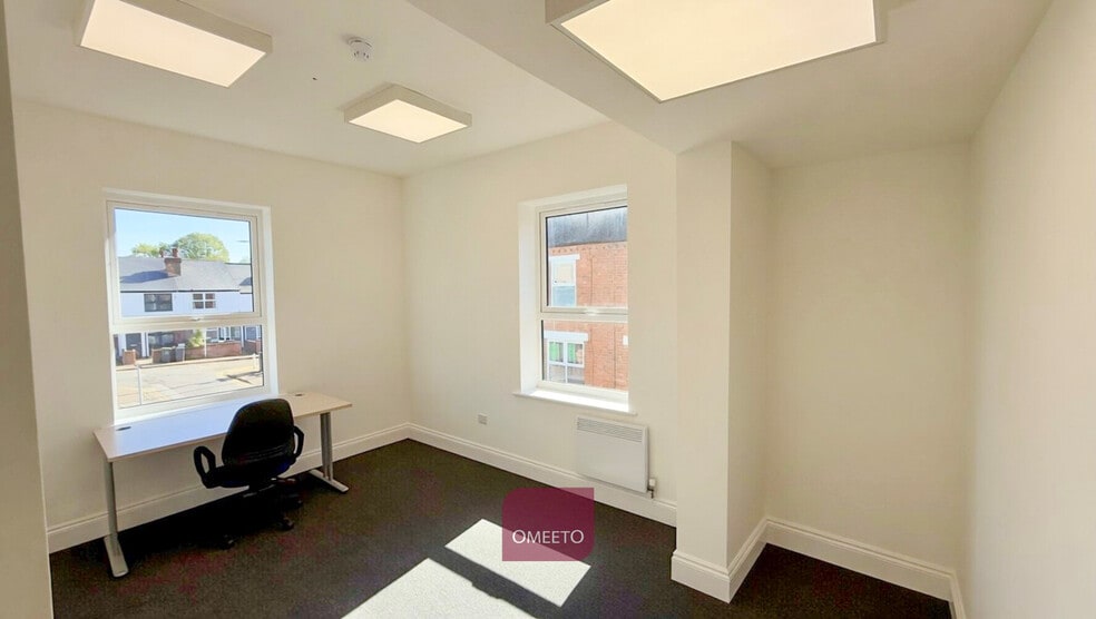 8 Portland St, Beeston for lease - Building Photo - Image 3 of 13