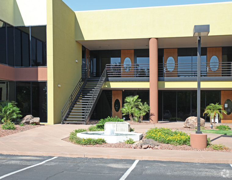 7585-7595 E Redfield Rd, Scottsdale, AZ for lease - Building Photo - Image 1 of 12