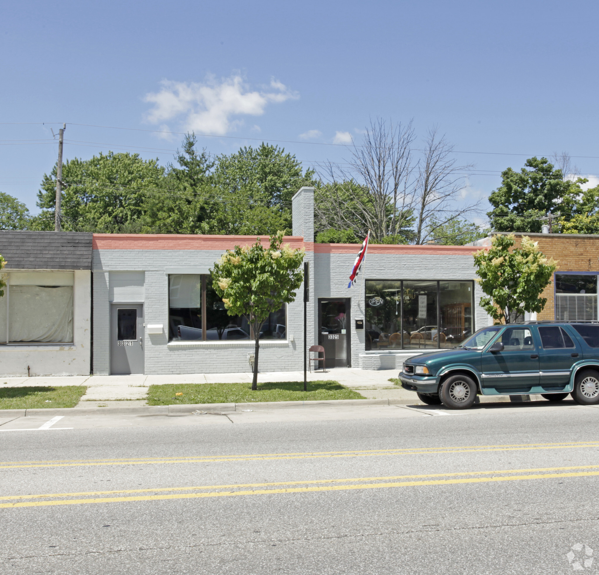 3325 Hilton Rd, Ferndale, MI for sale Primary Photo- Image 1 of 1