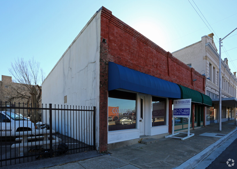 207-209 S Jennings Ave, Fort Worth, TX for sale - Primary Photo - Image 1 of 1