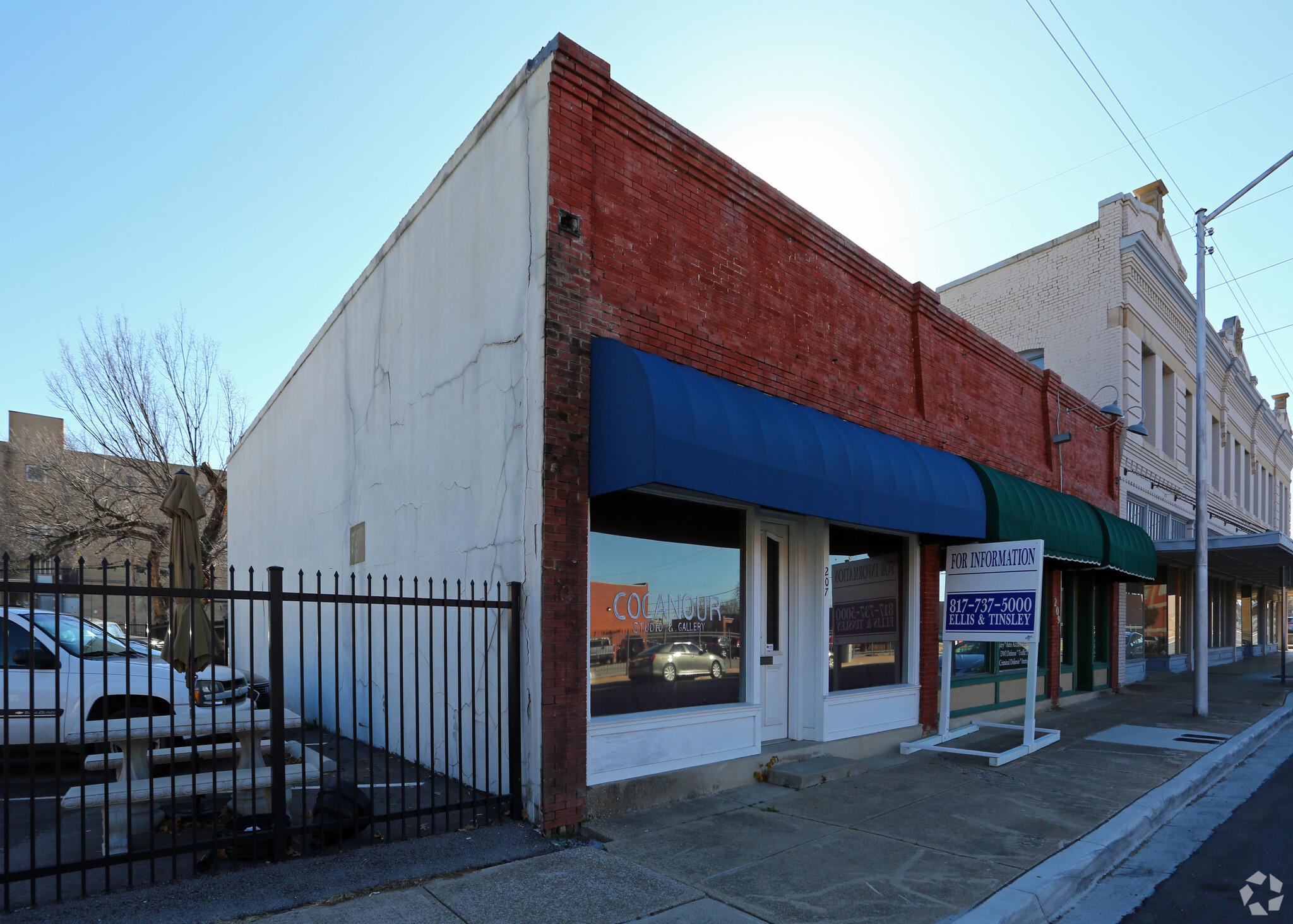 207-209 S Jennings Ave, Fort Worth, TX for sale Primary Photo- Image 1 of 1