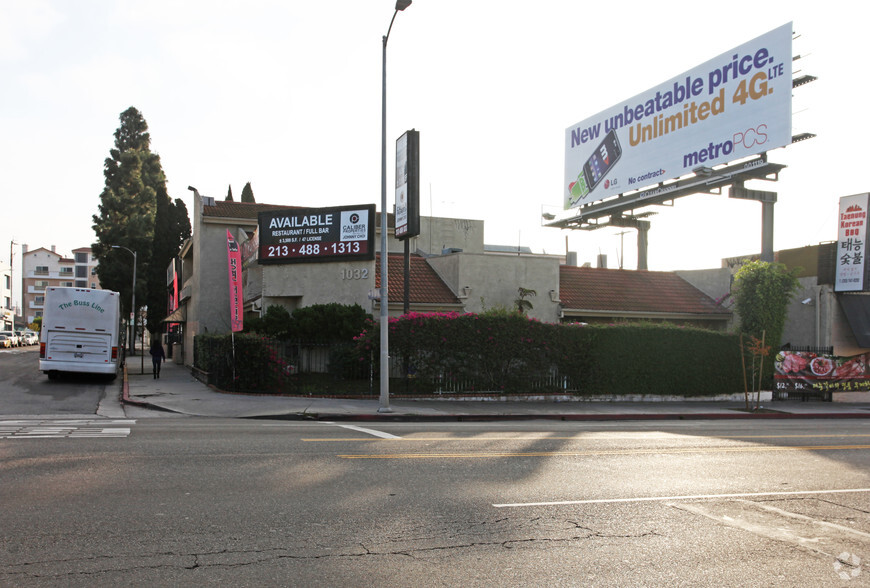 1032 S Western Ave, Los Angeles, CA for lease - Primary Photo - Image 2 of 4