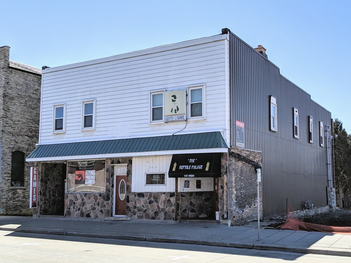 Building Photo