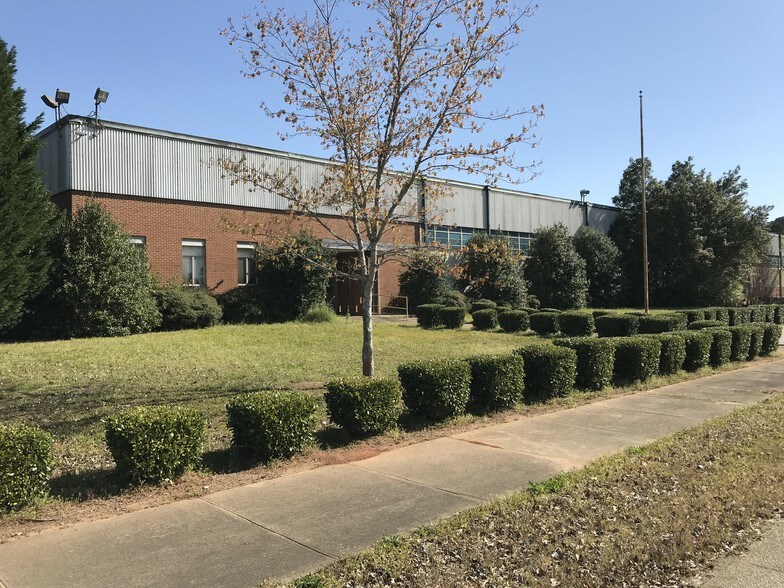 111 S Shoals Rd, Watkinsville, GA, 30677 Distribution