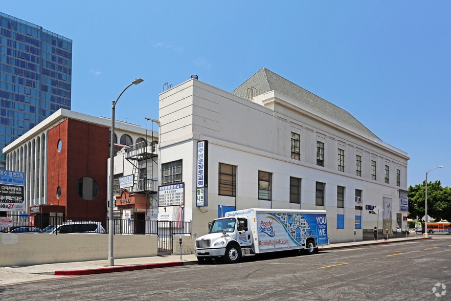 3100 Wilshire Blvd, Los Angeles, CA for sale - Building Photo - Image 2 of 13