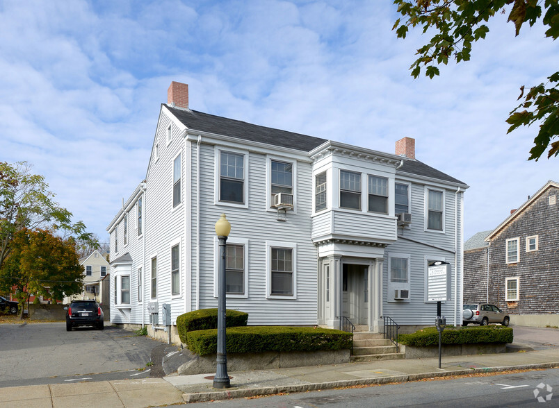 17 S 6th St, New Bedford, MA 02740 | LoopNet