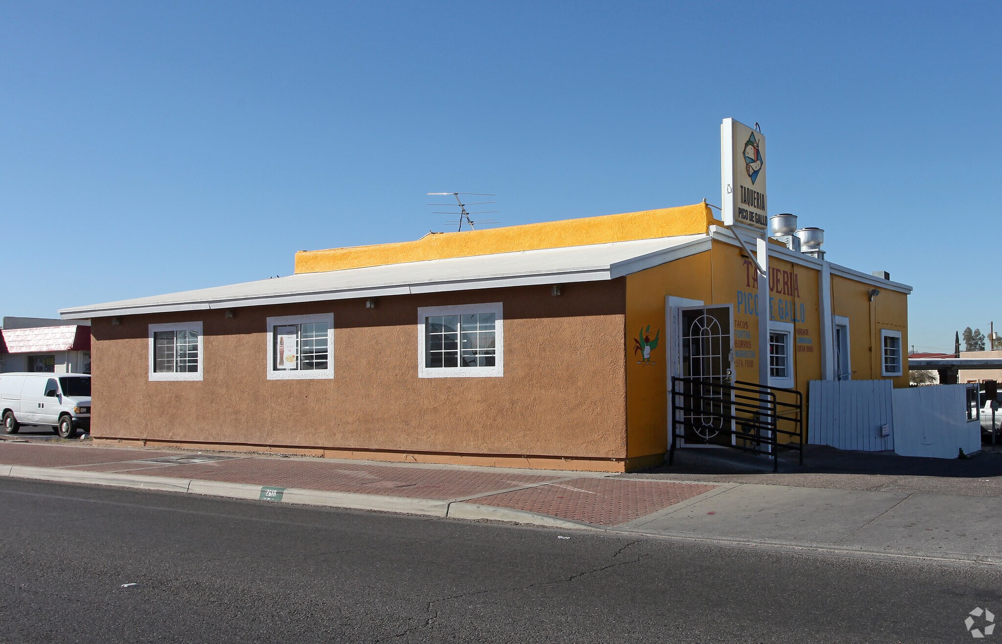 2618 S 6th Ave, Tucson, AZ for sale Primary Photo- Image 1 of 3