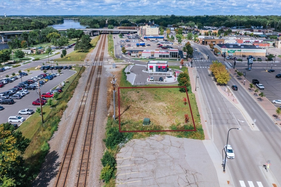 Benton Dr, Sauk Rapids, MN for sale Building Photo- Image 1 of 5
