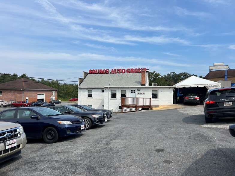 10805 Lanham Severn Rd, Glenn Dale, MD for sale - Building Photo - Image 2 of 10