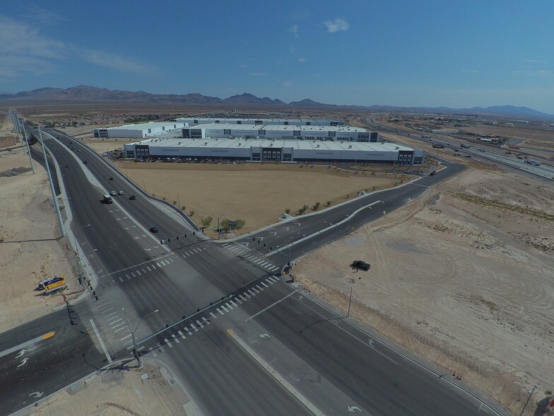 Lamb Blvd, Las Vegas, NV for sale - Primary Photo - Image 1 of 1