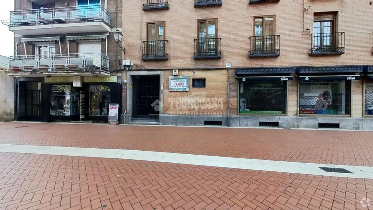 Multifamily in Alcalá de Henares, Madrid for sale Interior Photo- Image 1 of 2