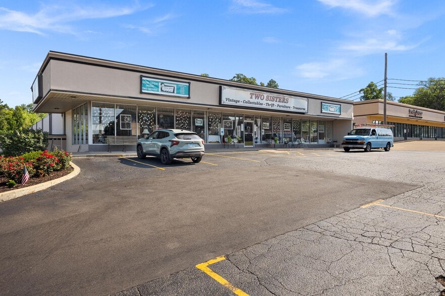 Oak Cliff Park portfolio of 4 properties for sale on LoopNet.com - Building Photo - Image 3 of 14