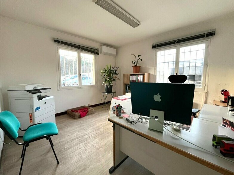 Office in Draguignan for lease - Interior Photo - Image 3 of 5