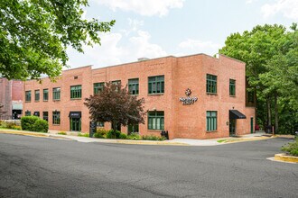 300 Creek View Rd, Newark, DE for lease Interior Photo- Image 1 of 10