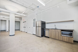 315 Meserole St, Brooklyn, NY for lease Interior Photo- Image 2 of 2