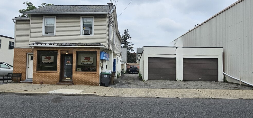 421 Fifth Ave, Pelham, NY for lease - Building Photo - Image 1 of 21