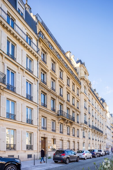 57 Avenue Charles De Gaulle, Neuilly-sur-Seine for sale - Primary Photo - Image 1 of 1