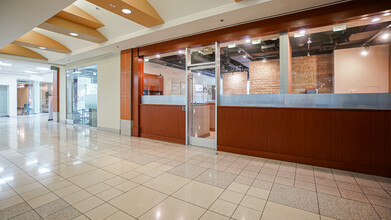 1601 Pacific Coast Hwy, Hermosa Beach, CA for lease Interior Photo- Image 2 of 2