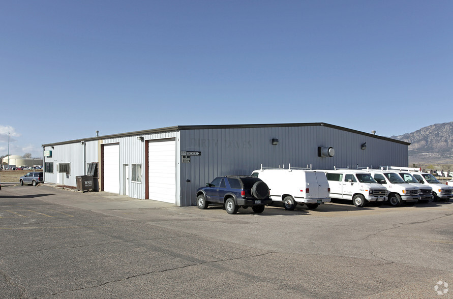 4250 Hancock Expressway, Colorado Springs, CO for lease - Building Photo - Image 2 of 7