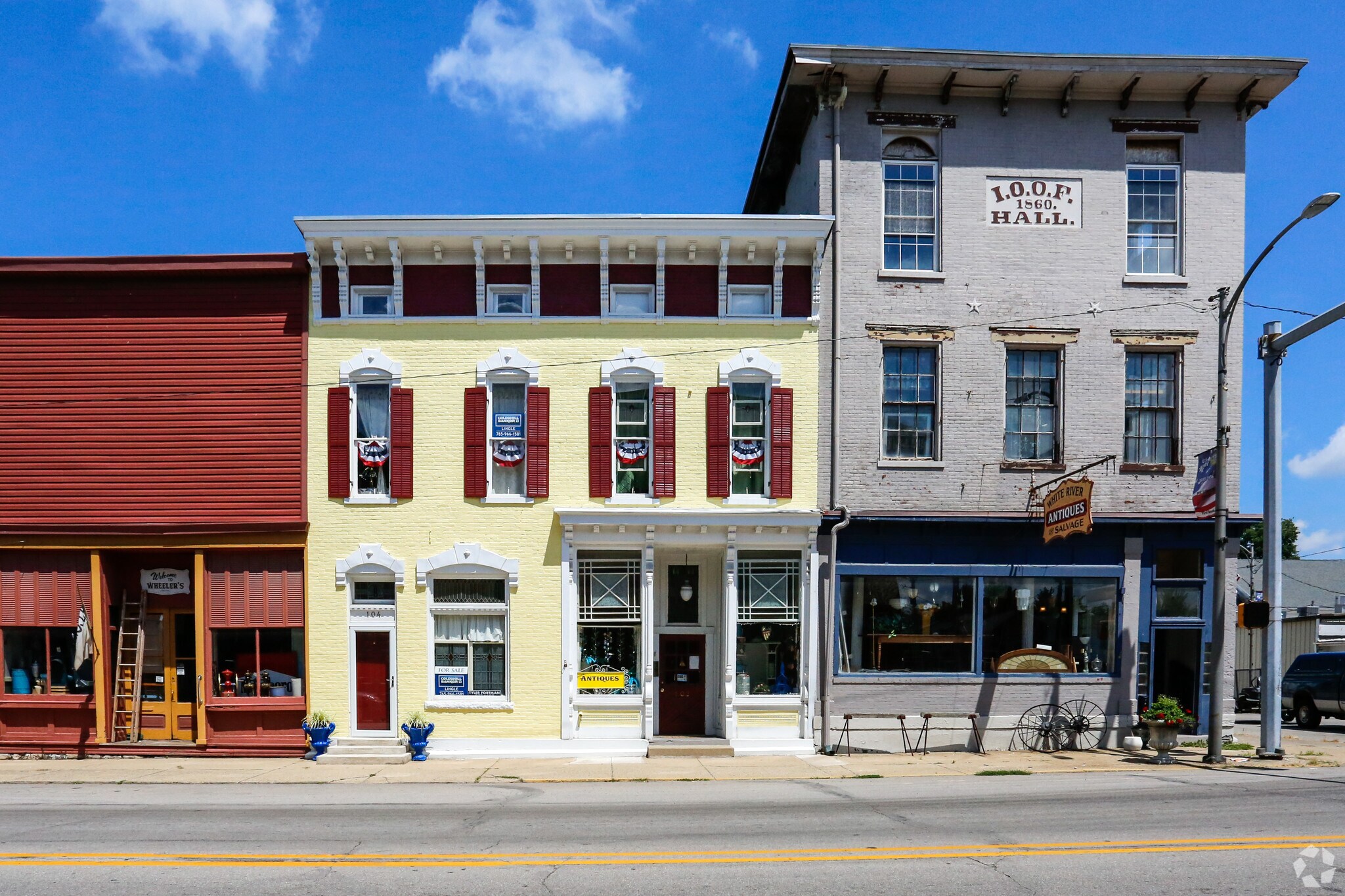 102 W Main St, Centerville, IN for sale Primary Photo- Image 1 of 1
