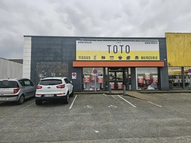 Location Commerce 400 m²