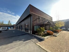 10925 Pioneer Trail Rd, Truckee, CA for lease Building Photo- Image 1 of 20