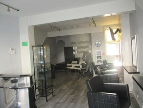 6 Alston Rd, Barnet for lease Interior Photo- Image 1 of 3