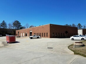 3670 Burnette Park Dr, Suwanee, GA for lease Building Photo- Image 1 of 6