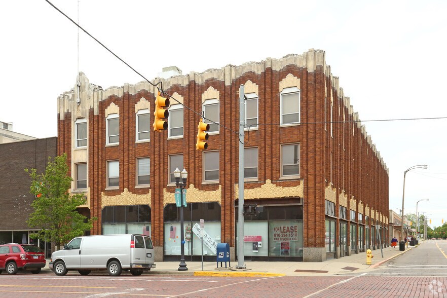 653 S Saginaw St, Flint, MI for sale - Primary Photo - Image 1 of 1