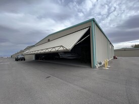 OB-21 - Airplane Hangar