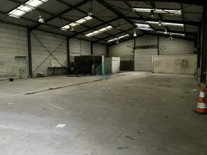 Flex in Pierrelaye for lease Interior Photo- Image 2 of 5