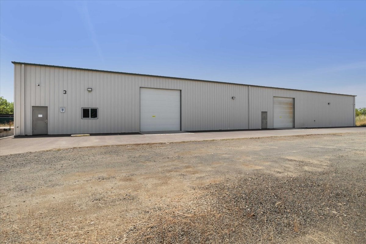 600 Goldfish Farm Rd SE, Albany, OR for lease Building Photo- Image 1 of 14