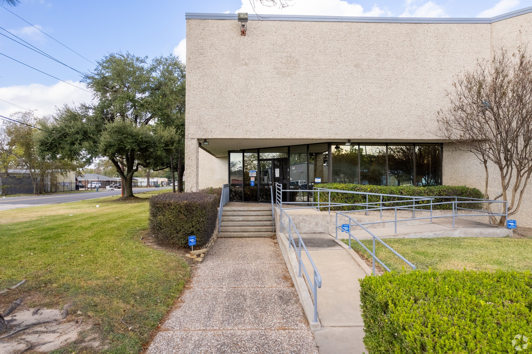 Dr Mary Campbell Fox Houston Tx 4444-4445 Campbell Rd, Houston, TX 77041 - Clay-Campbell | LoopNet