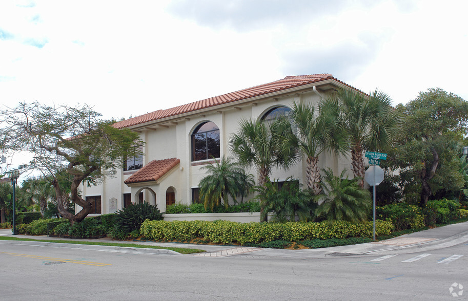 50 SW 2nd Ave, Boca Raton, FL for lease - Building Photo - Image 1 of 4