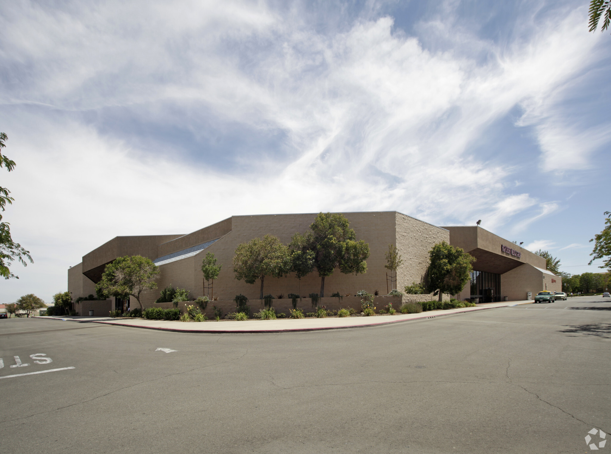 43839 15th St W, Lancaster, CA for sale Primary Photo- Image 1 of 1