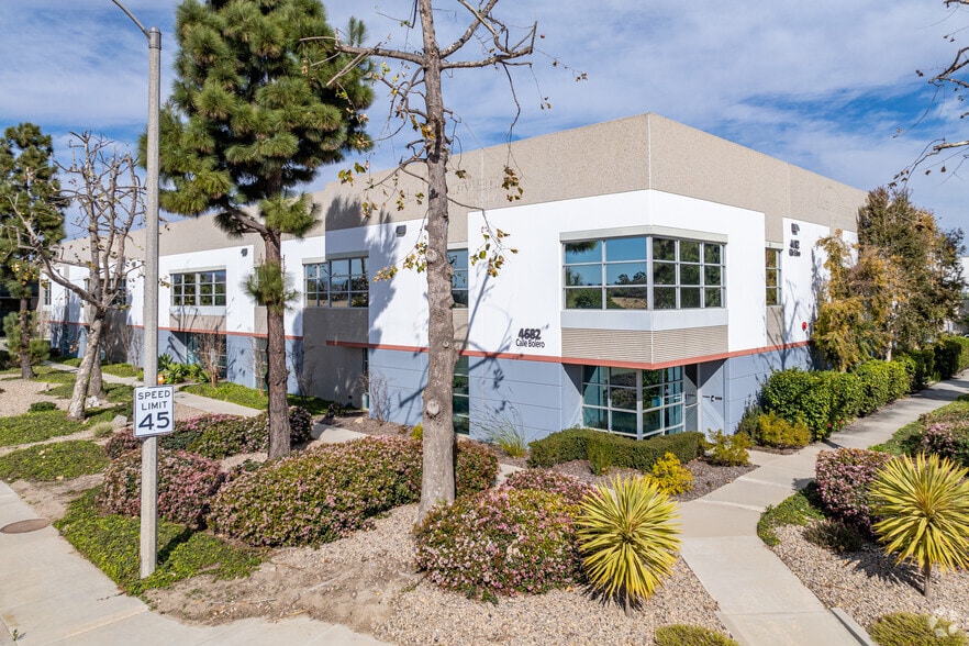 4682 Calle Bolero, Camarillo, CA for lease - Building Photo - Image 3 of 10