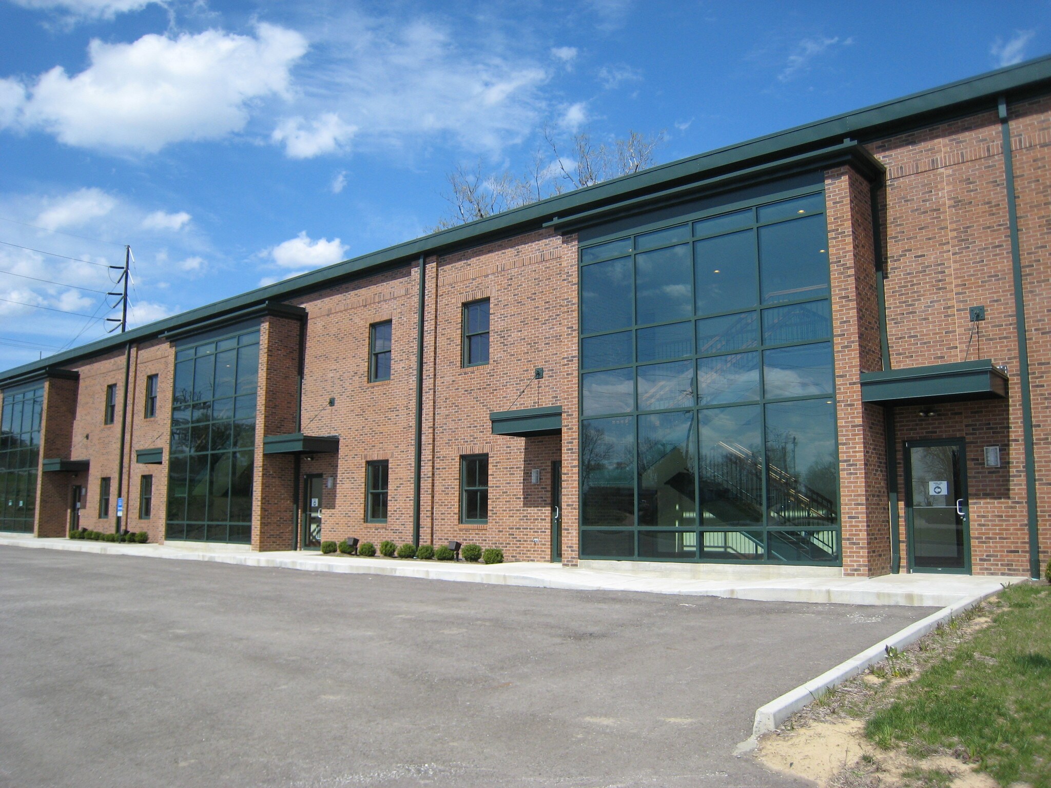 1010-1014 Windsor Dr, Cold Spring, KY for sale Primary Photo- Image 1 of 1