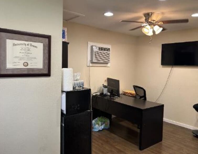 14745 W Tx-29 Hwy, Liberty Hill, TX for lease - Building Photo - Image 2 of 3