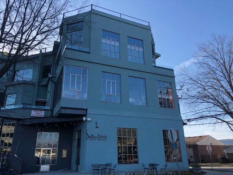 333 2nd St SE, Charlottesville, VA 22902