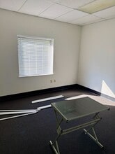 4316 Sunset Rd, Charlotte, NC for lease Interior Photo- Image 2 of 6