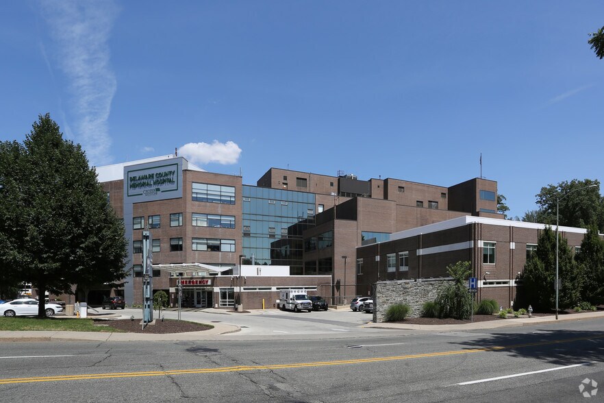 2100 Keystone Ave, Drexel Hill, PA for sale - Building Photo - Image 1 of 1