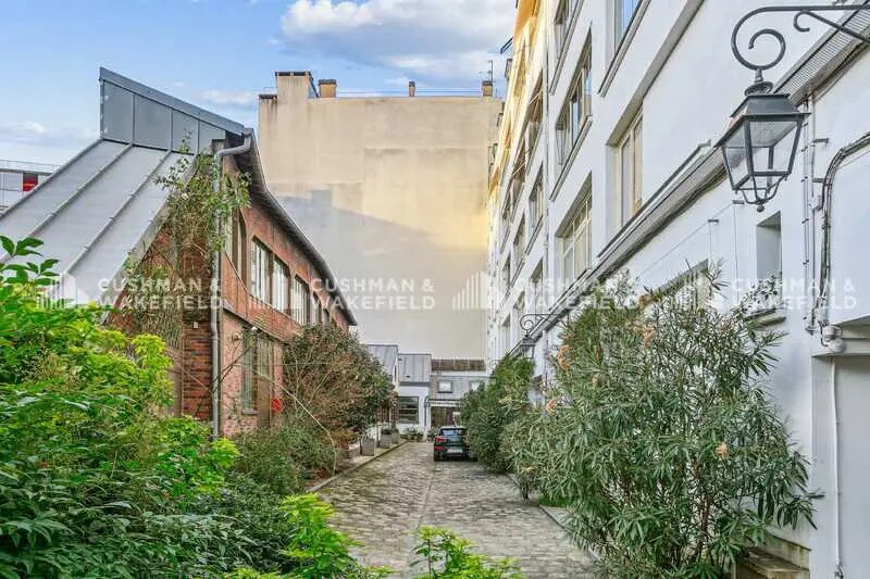 25 Rue Titon, Paris for lease - Building Photo - Image 2 of 3