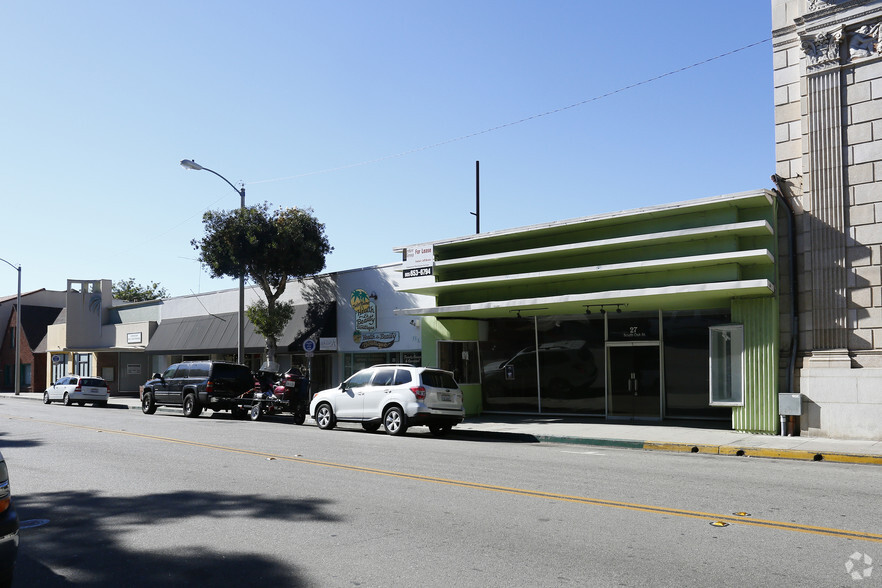 27-47 S Oak St, Ventura, CA for lease - Primary Photo - Image 3 of 14