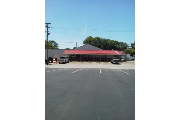 309 W Union St, Paragon, IN for sale Primary Photo- Image 1 of 1