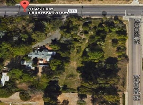 1065 E Fallbrook St, Fallbrook, CA for sale - Building Photo - Image 1 of 1