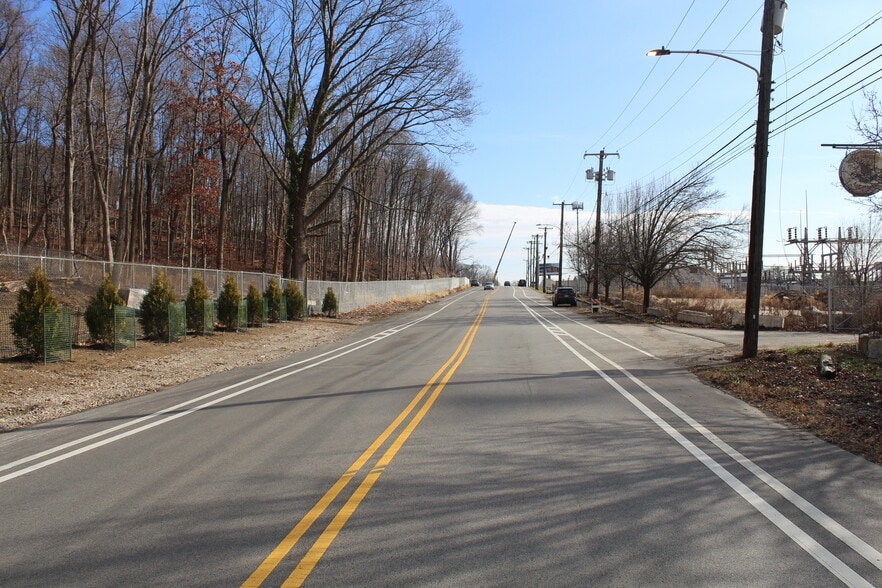 5401-5425 Umbria St st, Philadelphia, PA for lease - Building Photo - Image 2 of 5