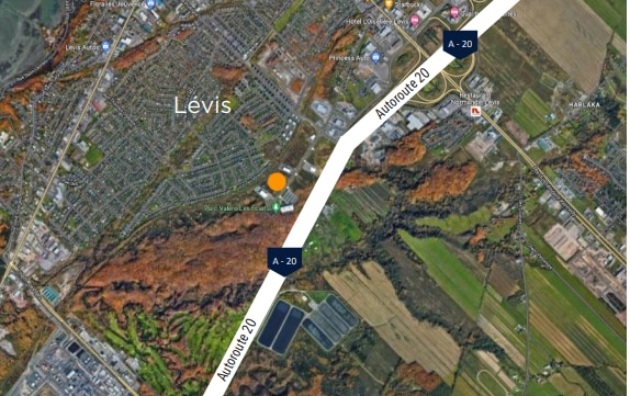 4705 St De La Pascaline, Lévis, QC for sale Primary Photo- Image 1 of 1