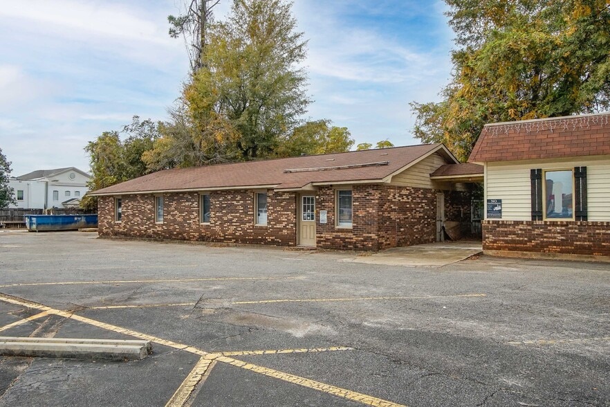 2362 W Broad St, Athens, GA for sale - Building Photo - Image 3 of 9